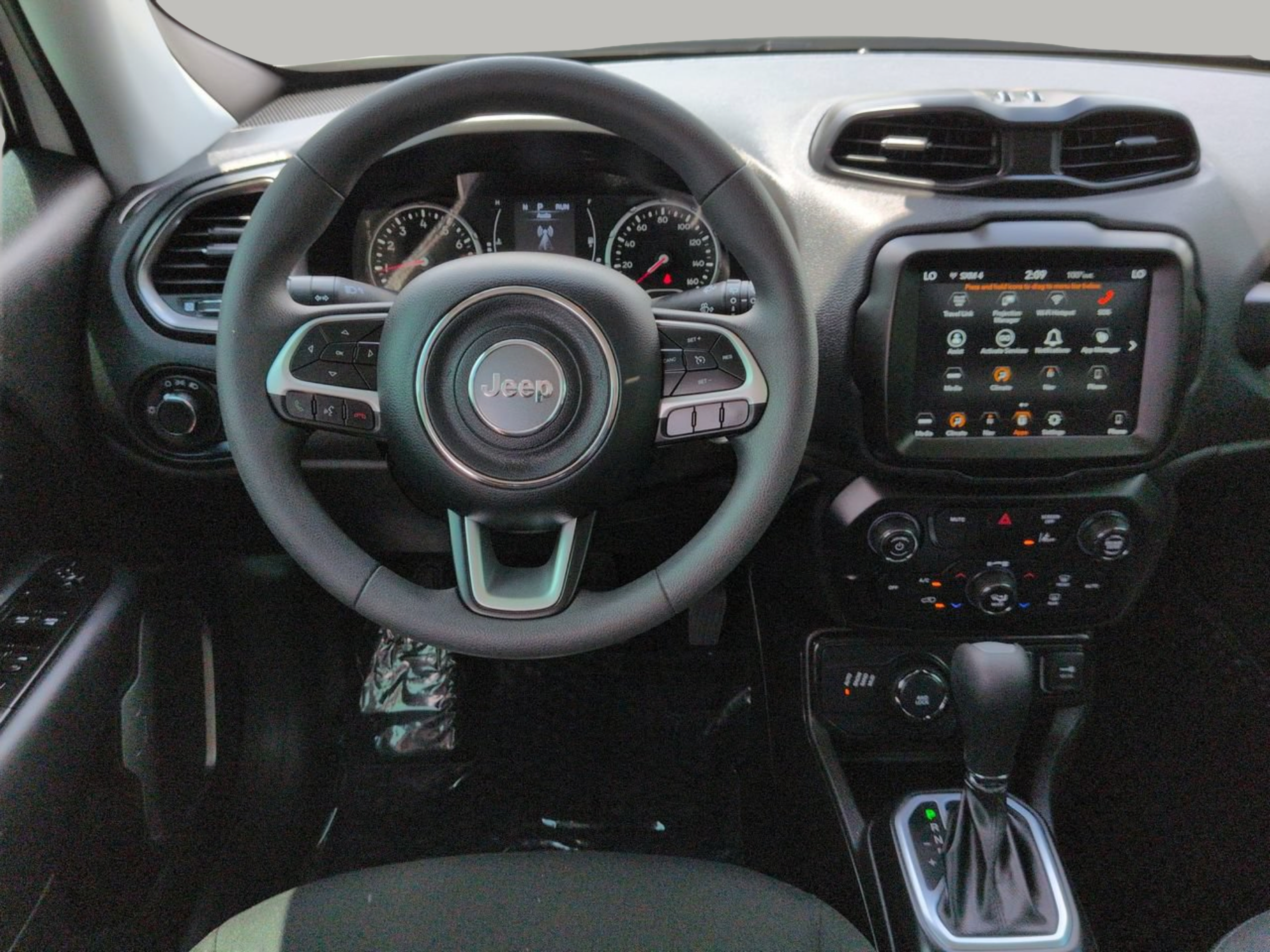 Used 2023 Jeep Renegade Latitude AWD/4WD image 19