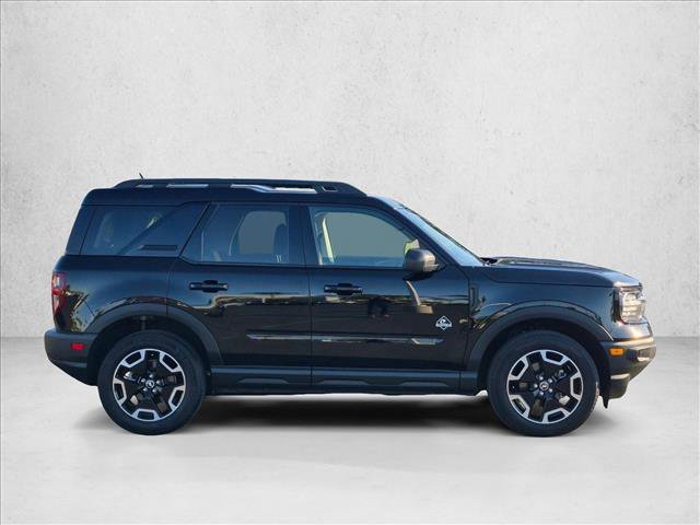 Used 2023 Ford Bronco Sport Outer Banks AWD/4WD image 4