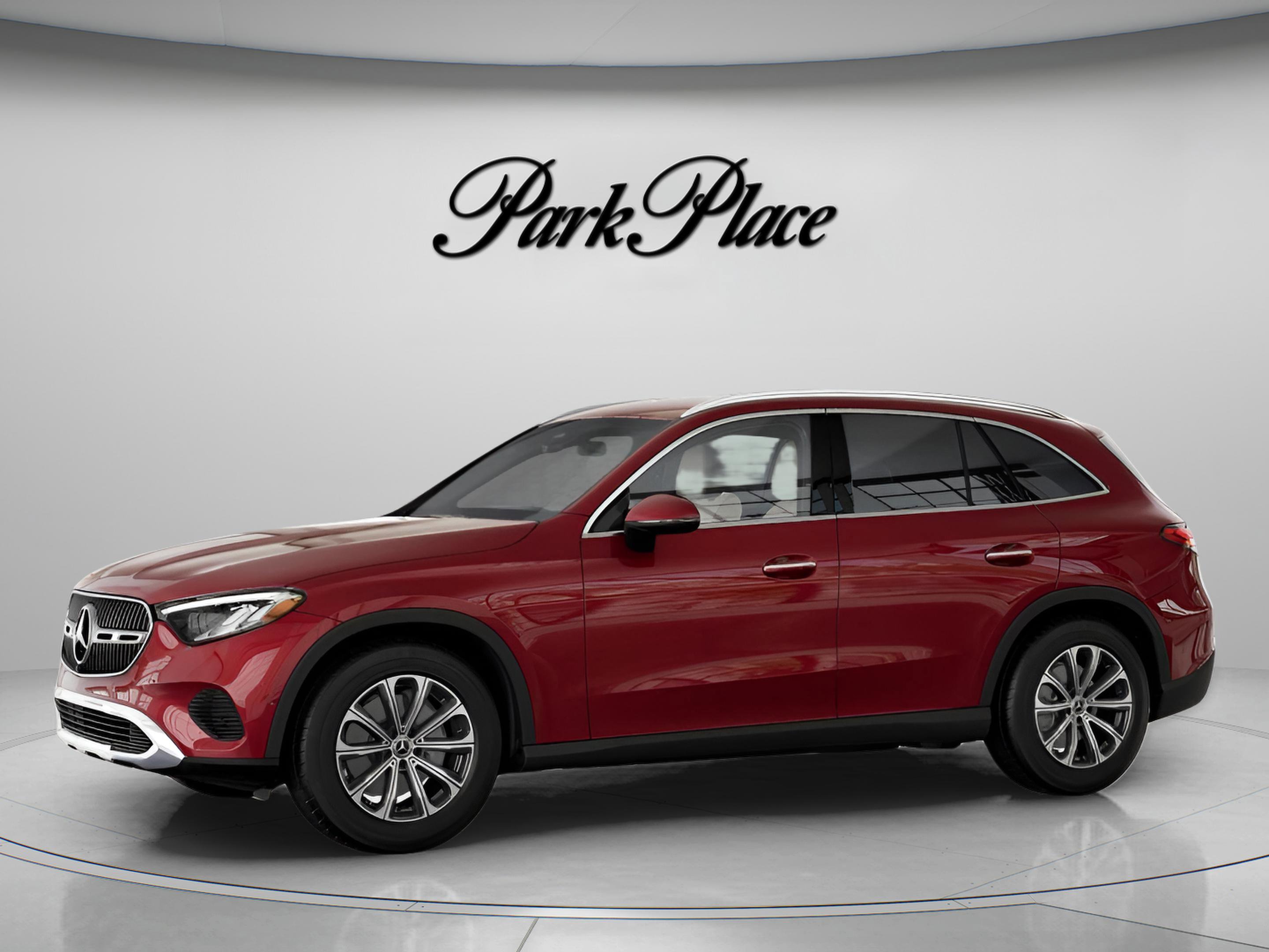 Certified 2026 Mercedes-Benz GLC 300 image 3