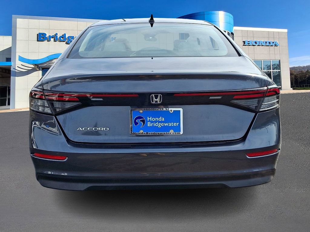 Used 2025 Honda Accord SE image 5