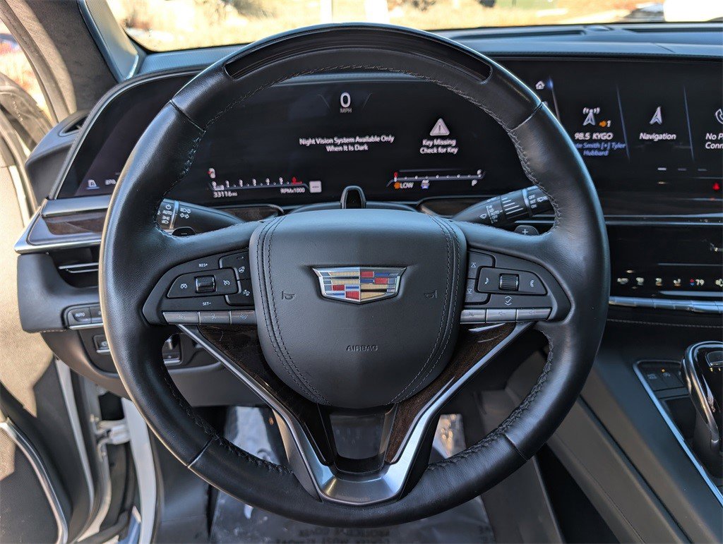 Certified 2022 Cadillac Escalade Sport Platinum w/ Heavy-Duty Trailer Package image 19