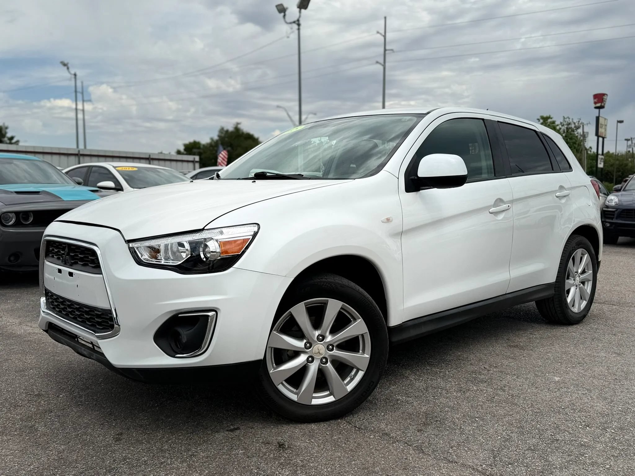 Used 2015 Mitsubishi Outlander Sport ES FWD image 11