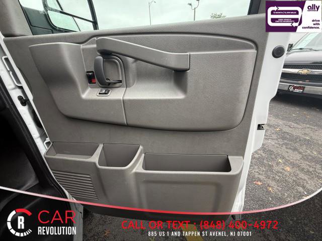Used 2020 Chevrolet Express 2500 image 33