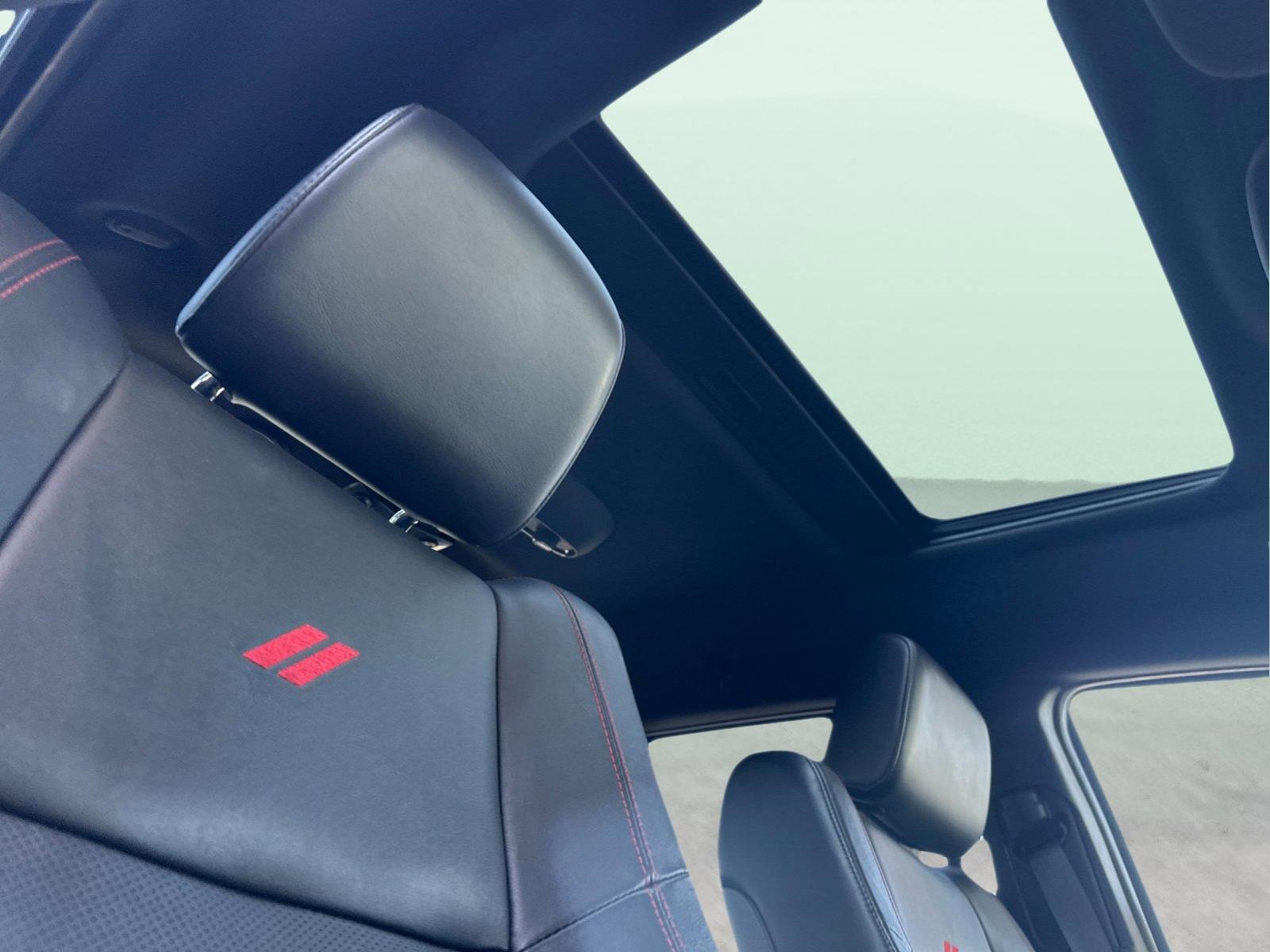 Certified 2023 Dodge Durango GT image 18