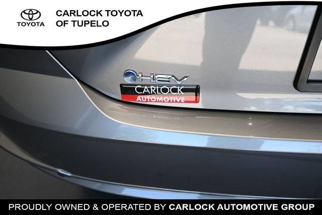 Used 2025 Toyota Camry XSE FWD image 35