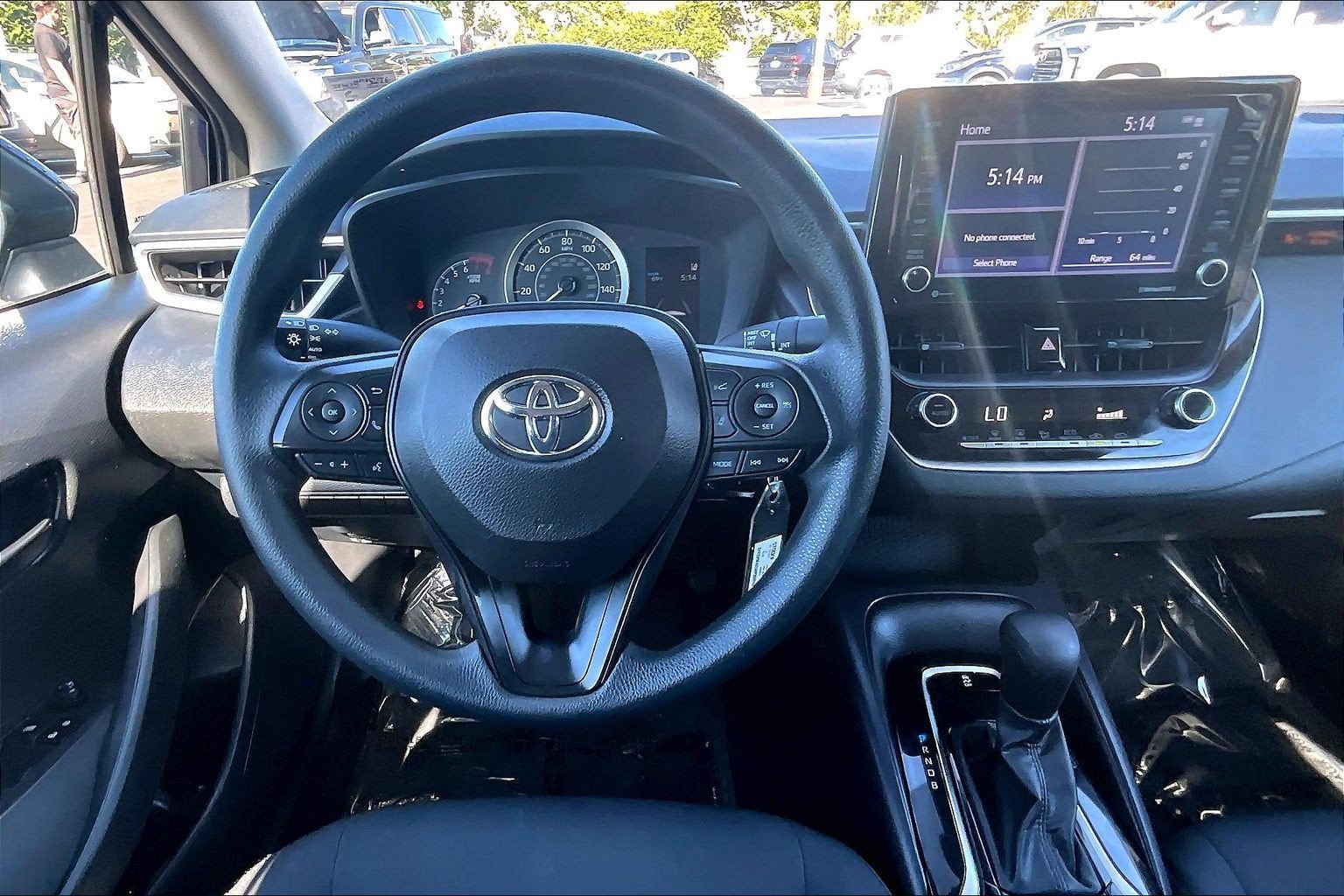 Used 2022 Toyota Corolla LE FWD image 5