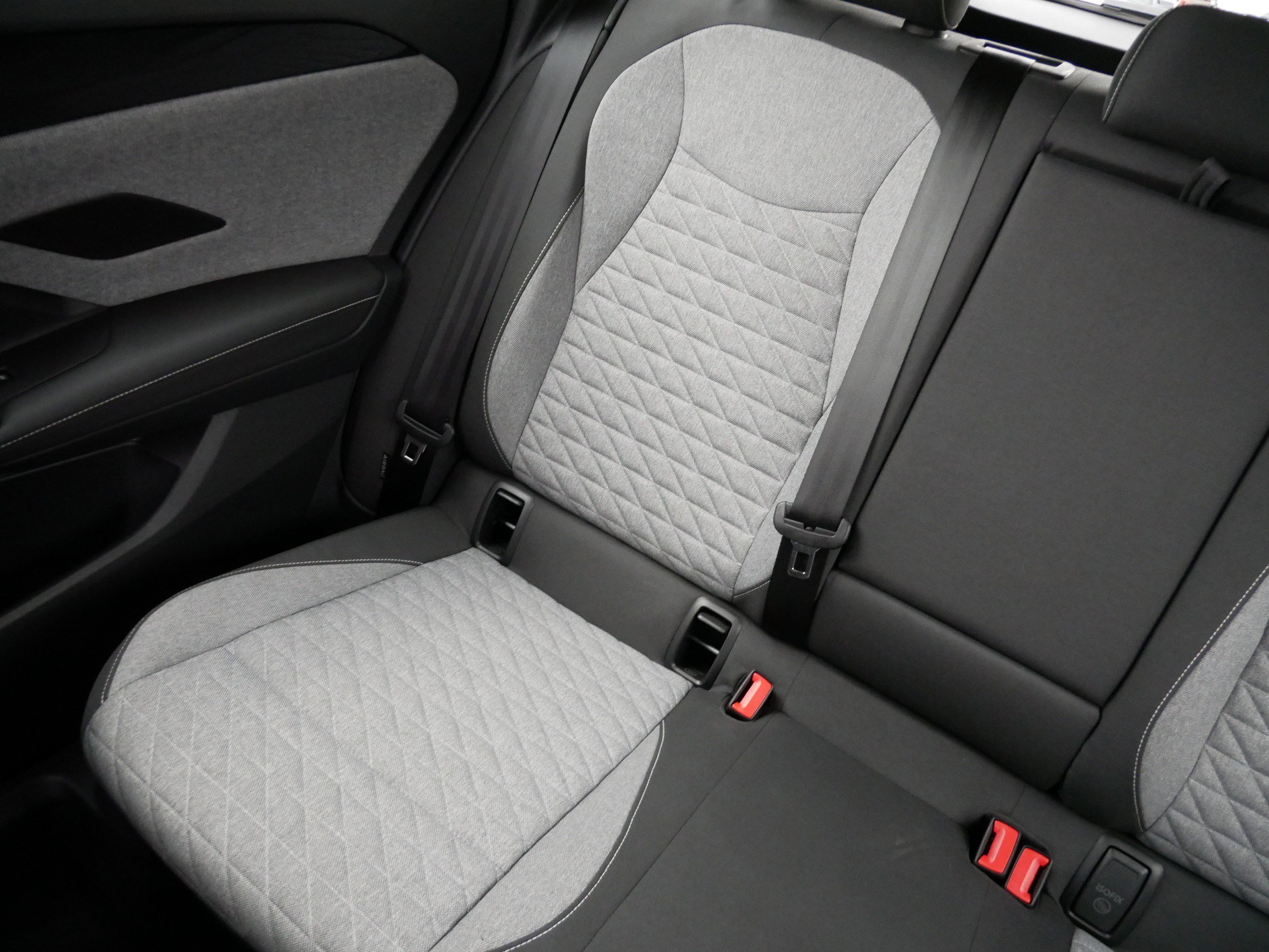 Certified 2025 Volkswagen Tiguan S AWD/4WD image 12
