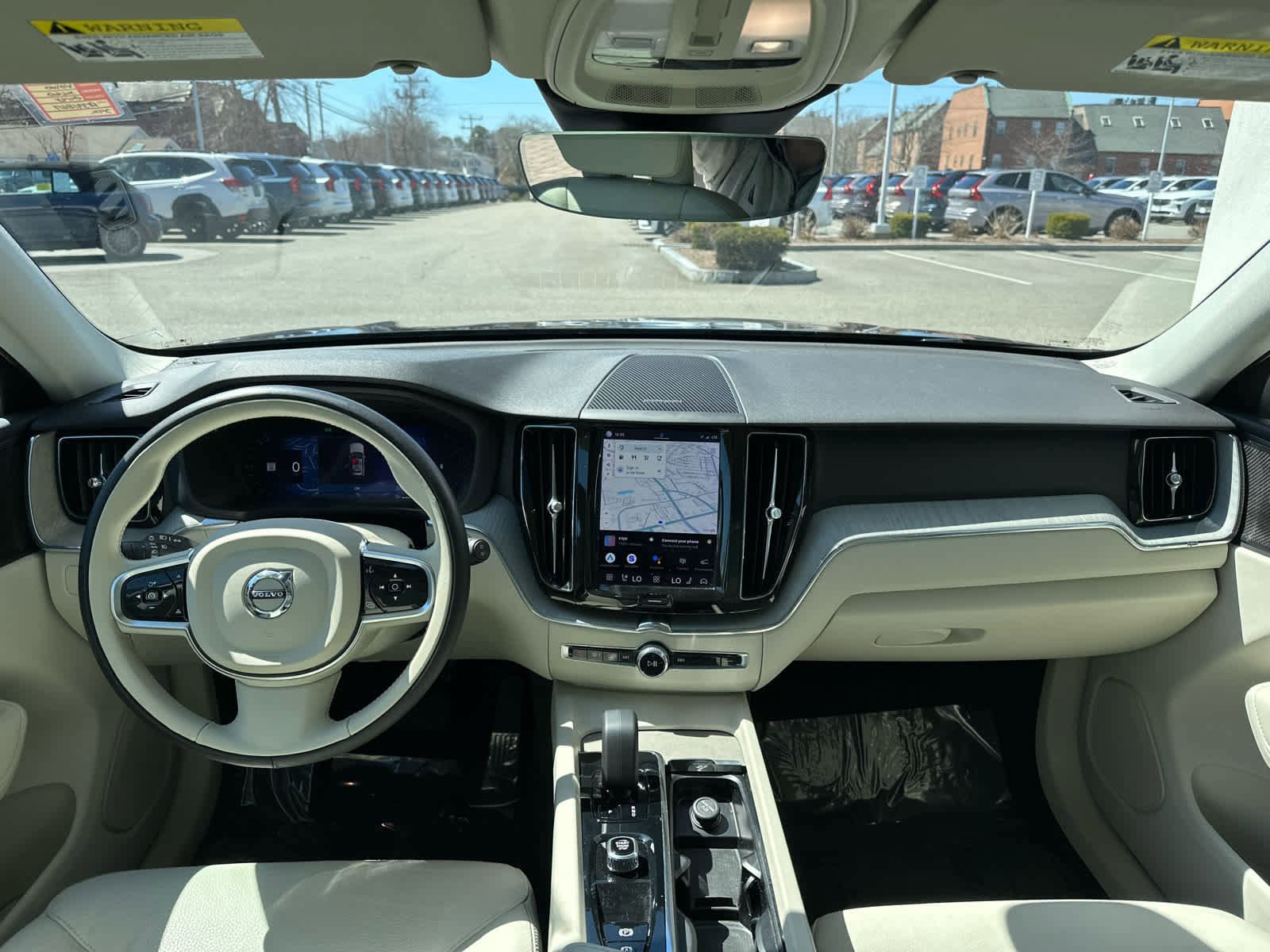 Used 2023 Volvo XC60 B5 Plus w/ Climate Package image 23