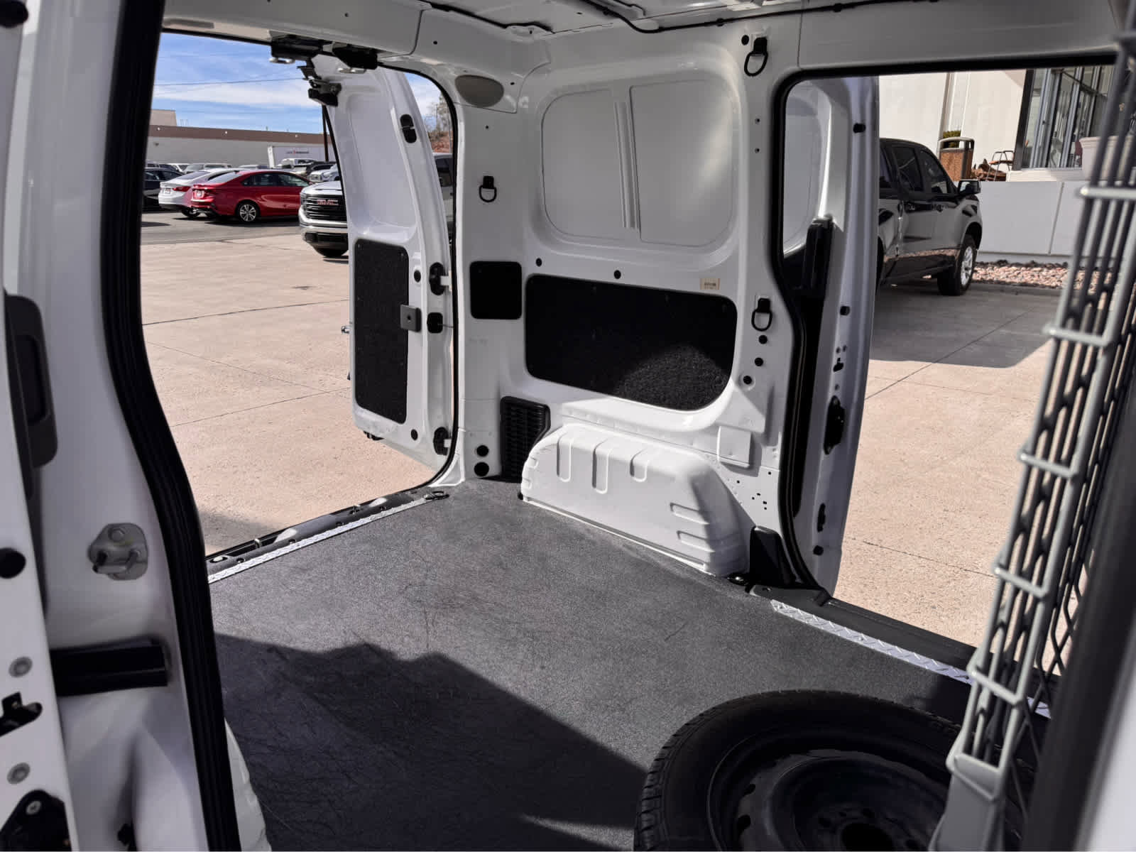 Used 2021 Nissan NV200 SV image 12