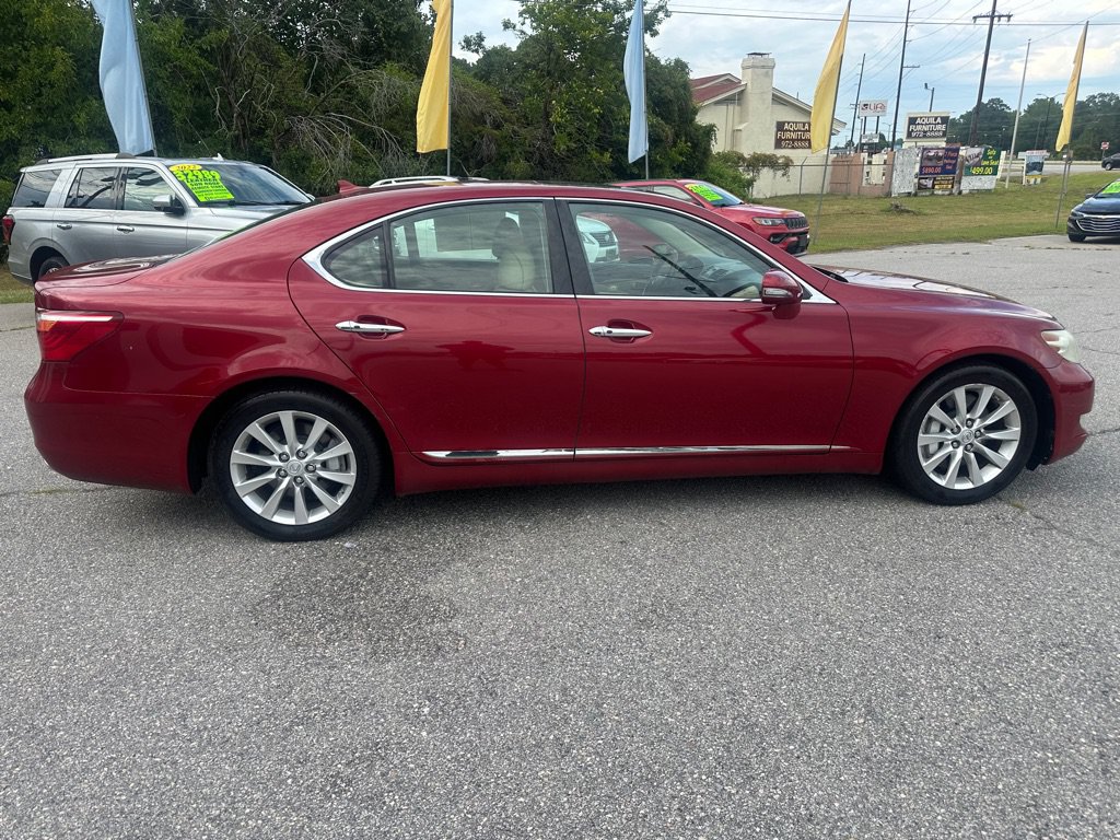 Used 2010 Lexus LS 460 AWD w/ Comfort Pkg image 6
