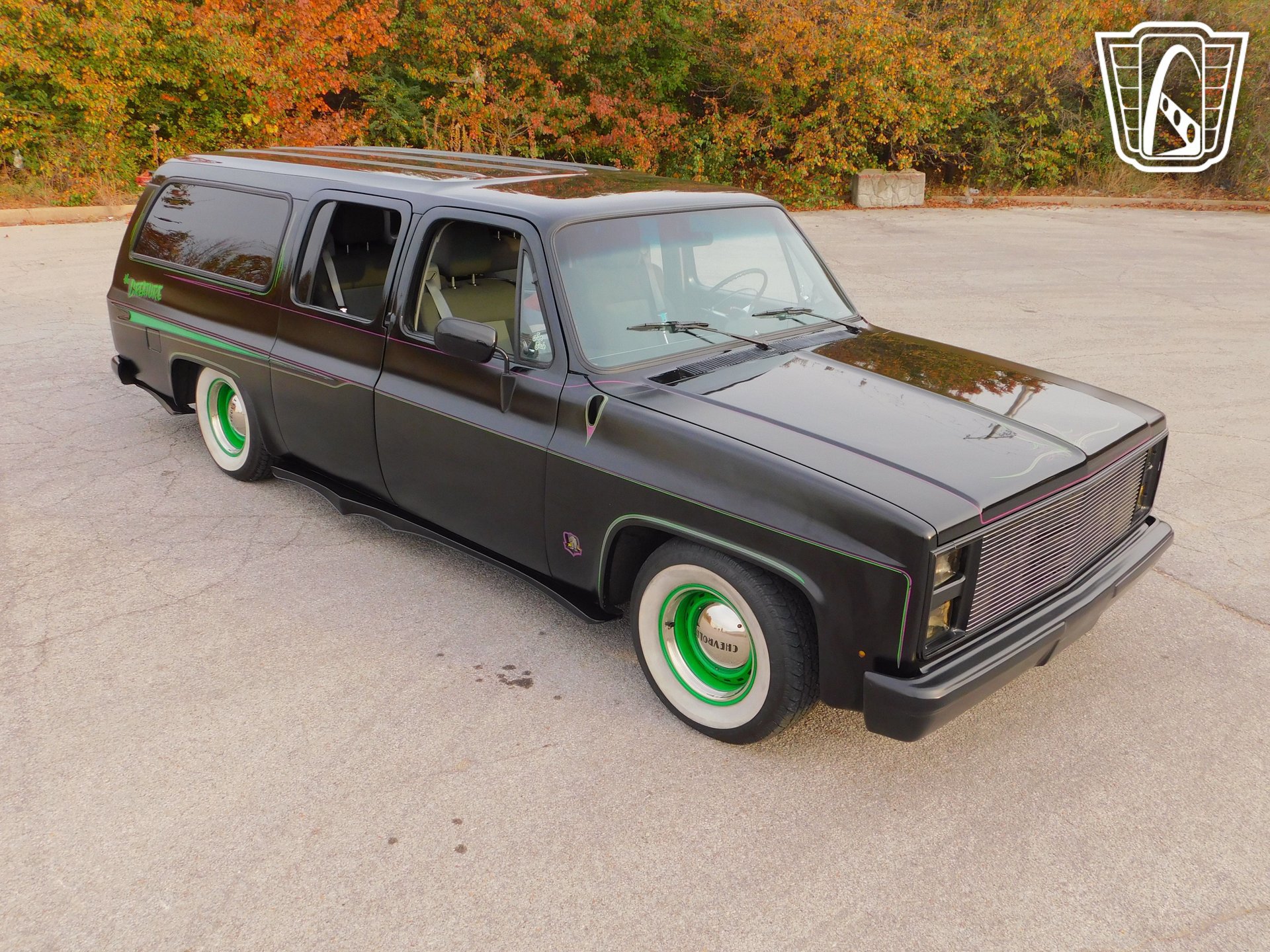 Used 1988 Chevrolet Suburban 2WD image 35