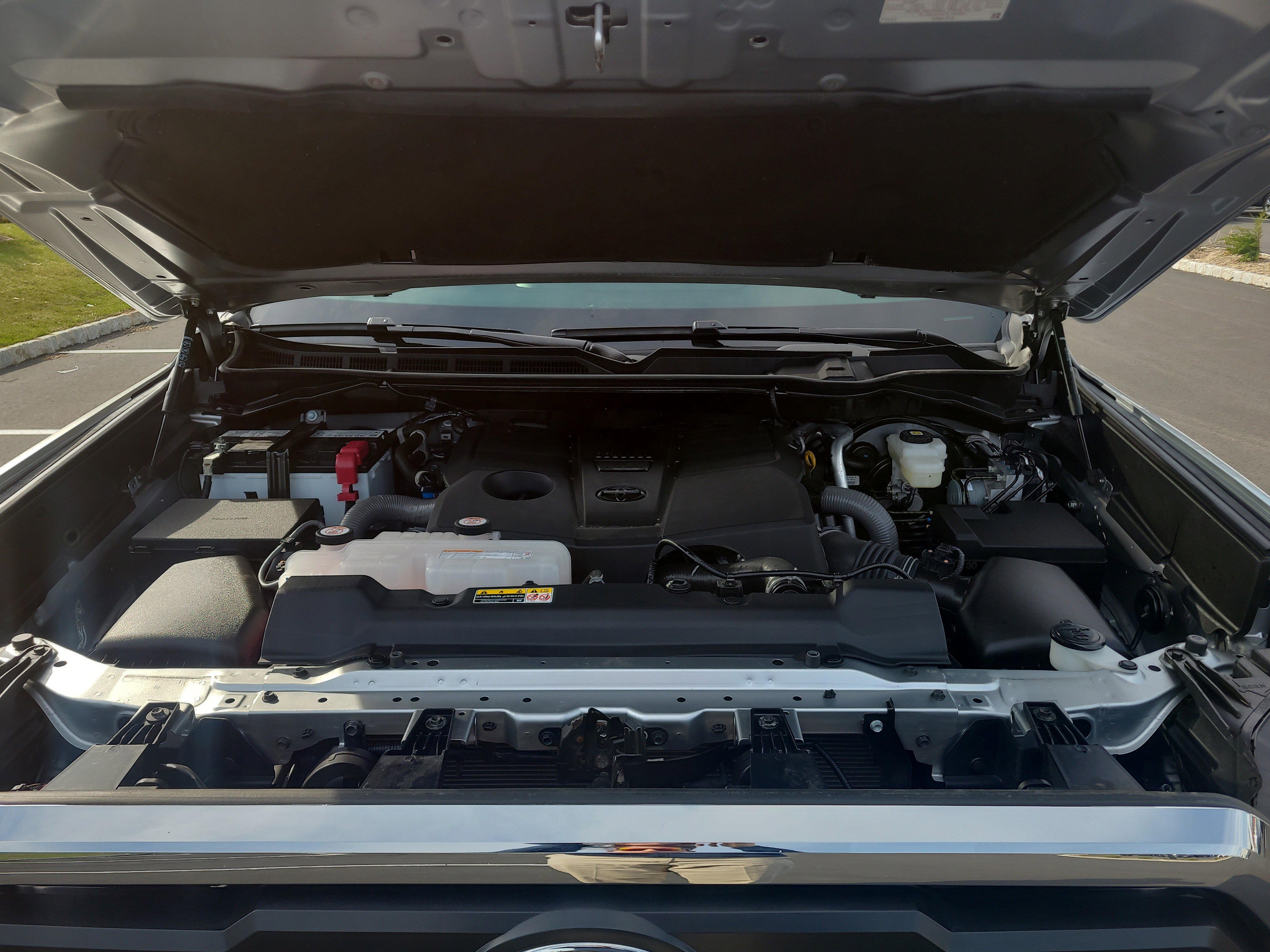 Used 2025 Toyota Tundra SR5 w/ TRD Off-Road Package image 32