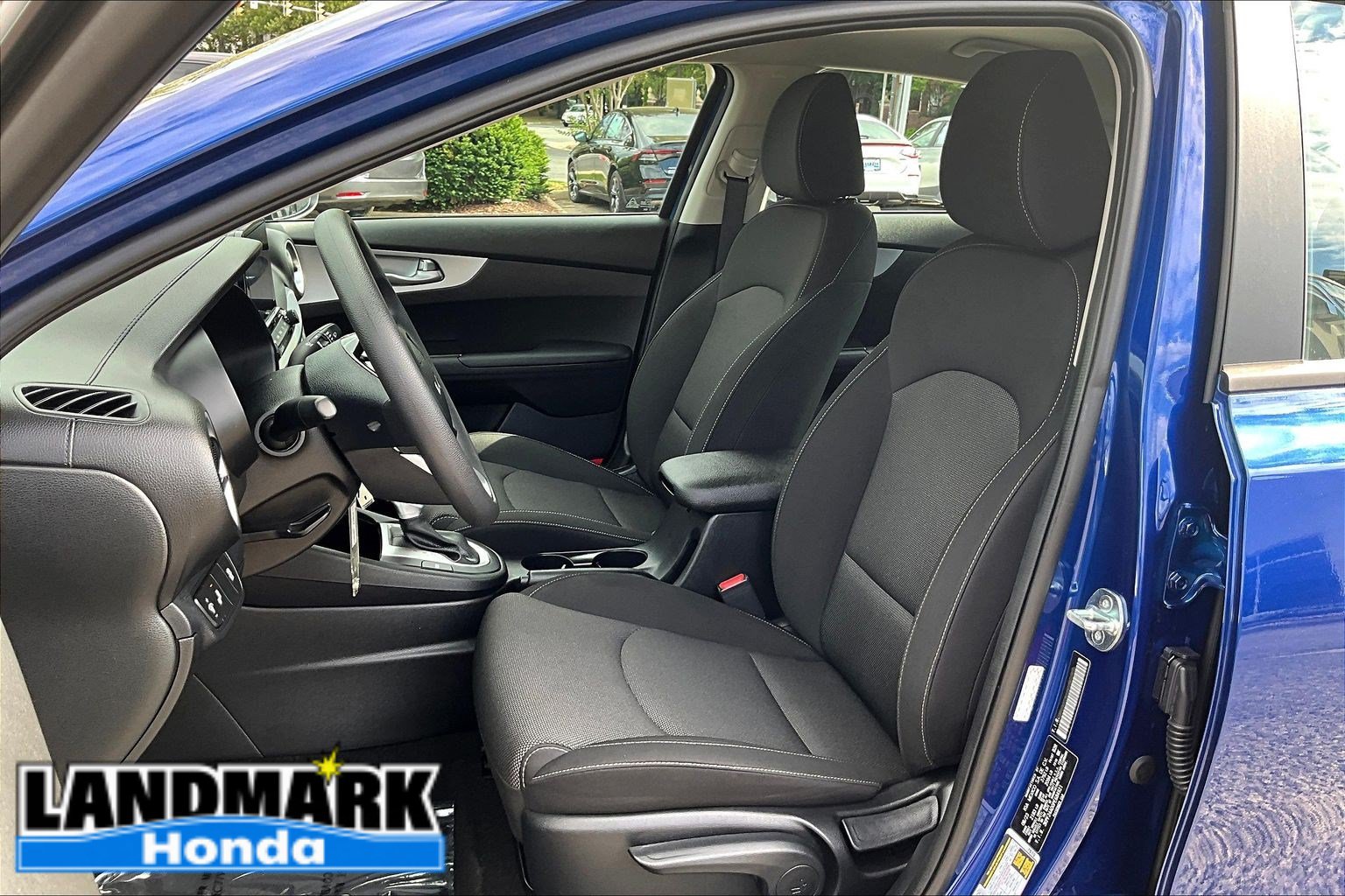 Used 2023 Kia Forte LXS w/ LXS Technology Package FWD image 25