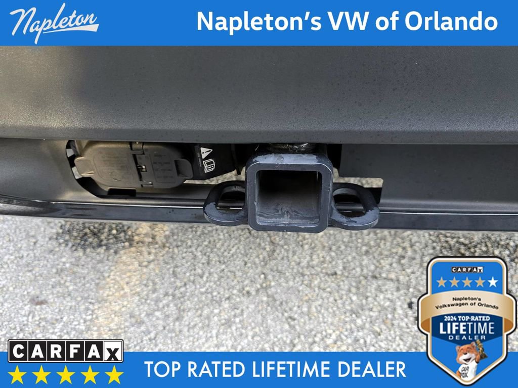 Used 2024 Ford Explorer ST-Line w/ Class IV Trailer Tow Package image 8