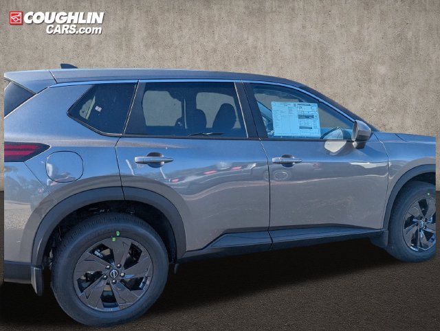 New 2027 Nissan Rogue SV w/ Cold Weather Package AWD/4WD image 8
