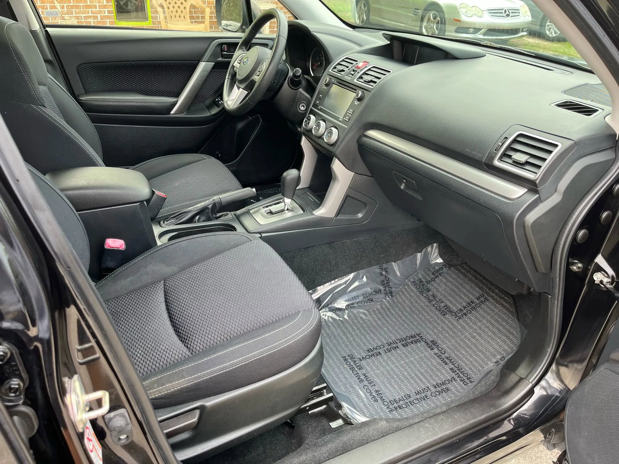 Used 2017 Subaru Forester 2.5i w/ Alloy Wheel Package AWD/4WD image 27
