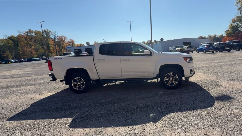 Used 2018 Chevrolet Colorado Z71 w/ LPO, Premium Interior Package AWD/4WD image 9
