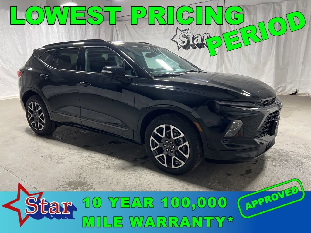 Used 2025 Chevrolet Blazer RS image 1