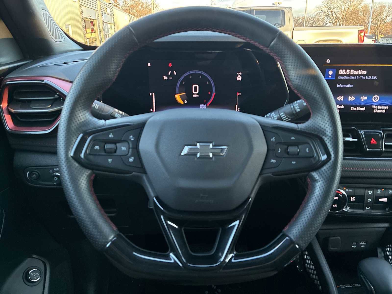 Used 2024 Chevrolet TrailBlazer RS w/ Convenience Package image 10