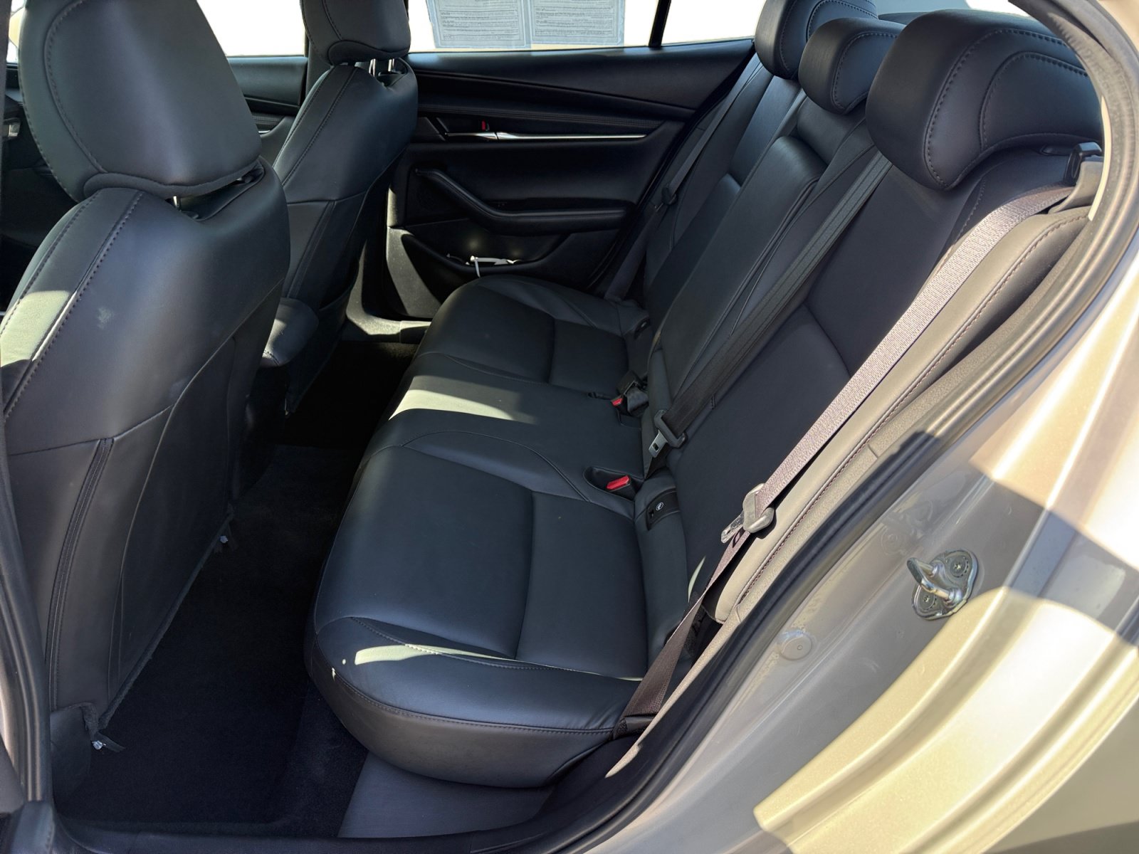 Used 2024 MAZDA MAZDA3 s FWD image 16