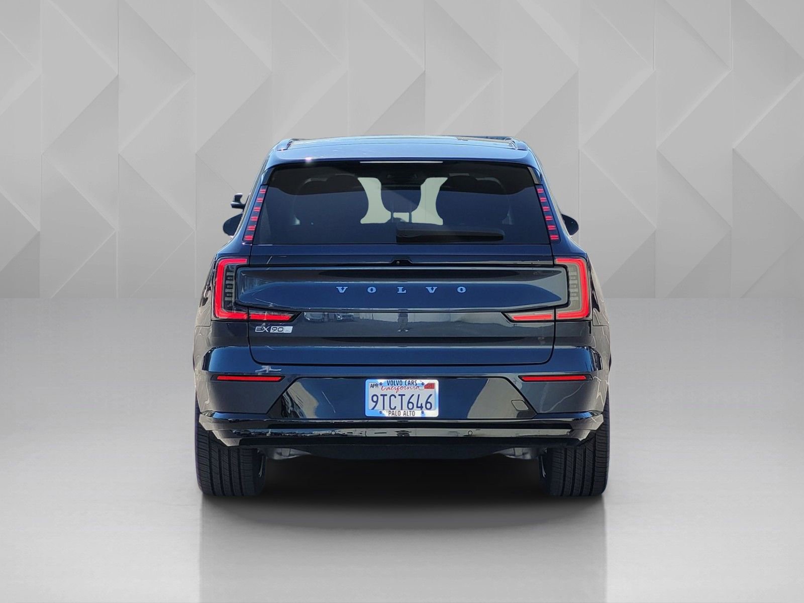 Used 2025 Volvo EX90 Ultra image 5