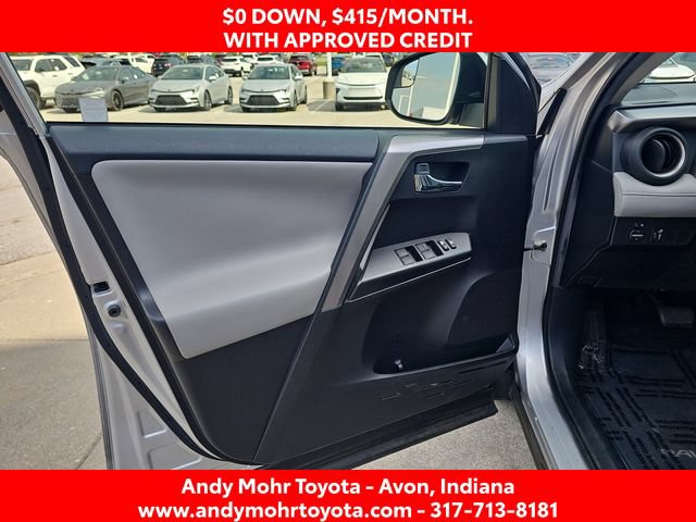 Used 2016 Toyota RAV4 XLE AWD/4WD image 11