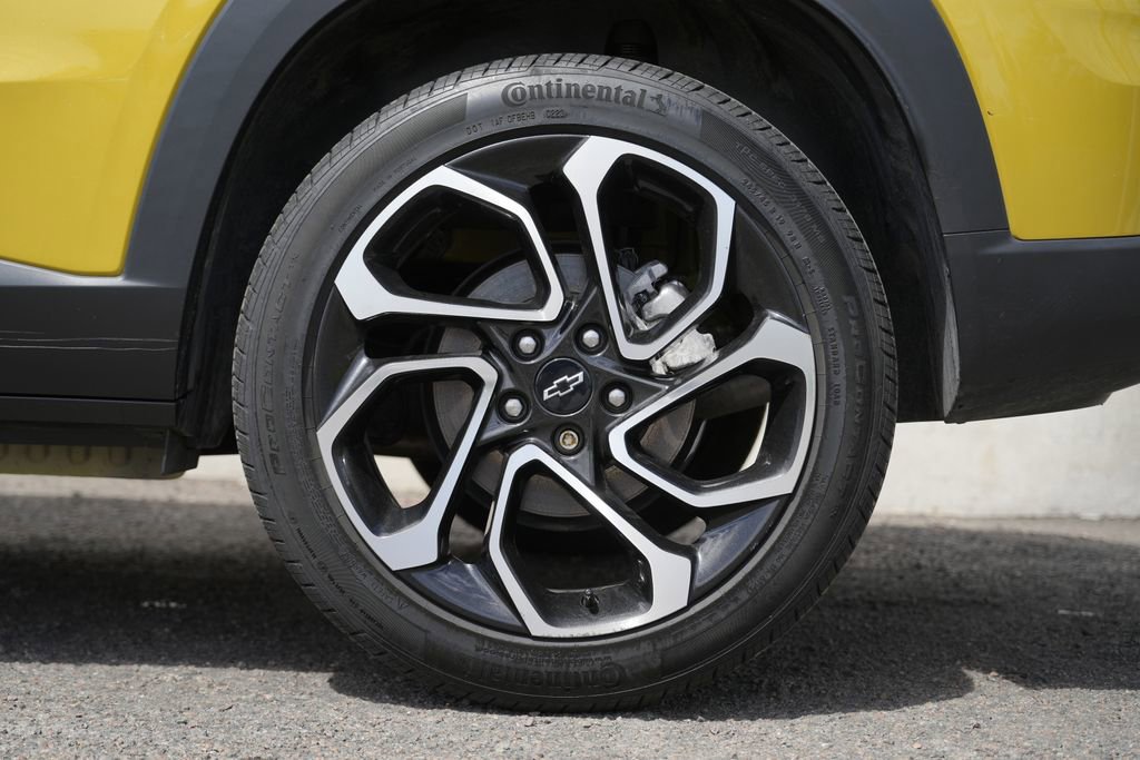 Used 2024 Chevrolet Trax RS w/ Driver Confidence Package FWD image 14