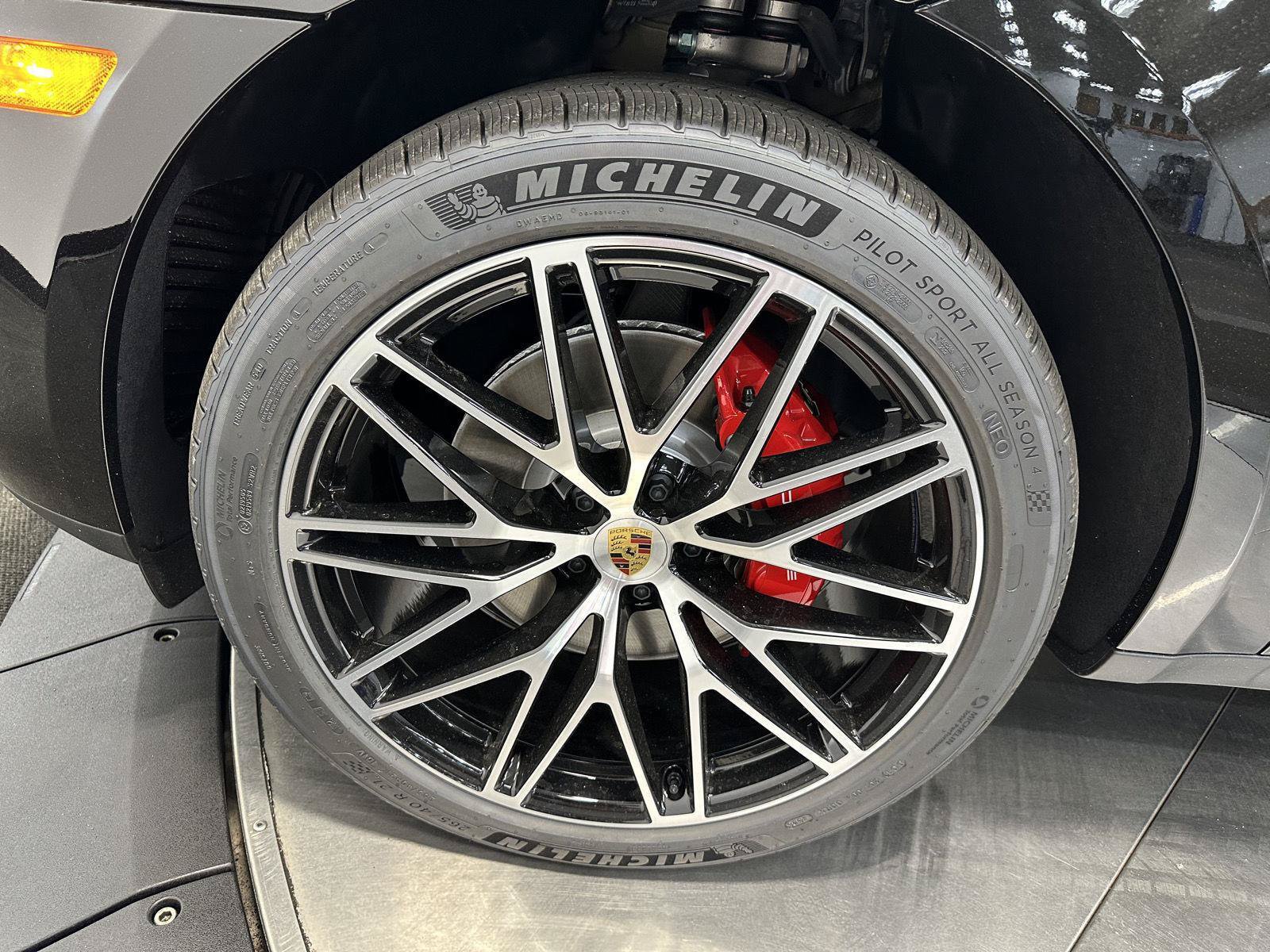 New 2026 Porsche Macan S AWD/4WD image 11