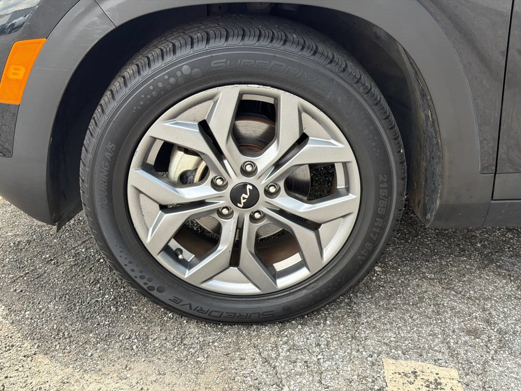 Used 2024 Kia Seltos S FWD image 14