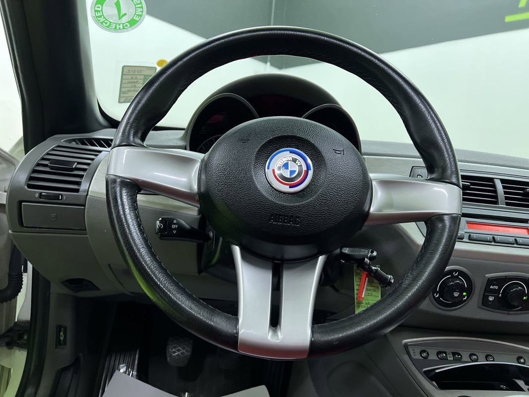 Used 2003 BMW Z4 3.0i RWD image 21