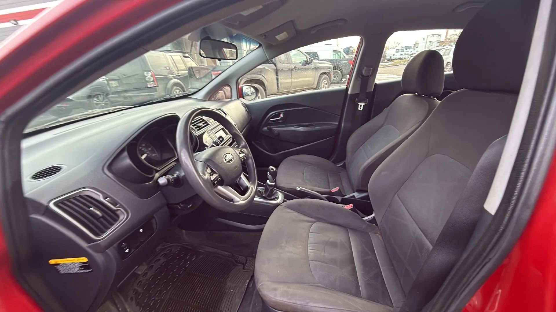 Used 2017 Kia Rio LX image 11