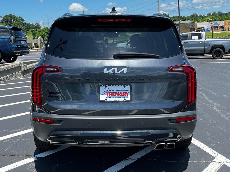 Used 2022 Kia Telluride EX w/ EX Premium Package image 4