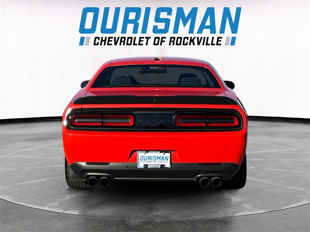 Used 2022 Dodge Challenger R/T w/ Driver Convenience Group image 5