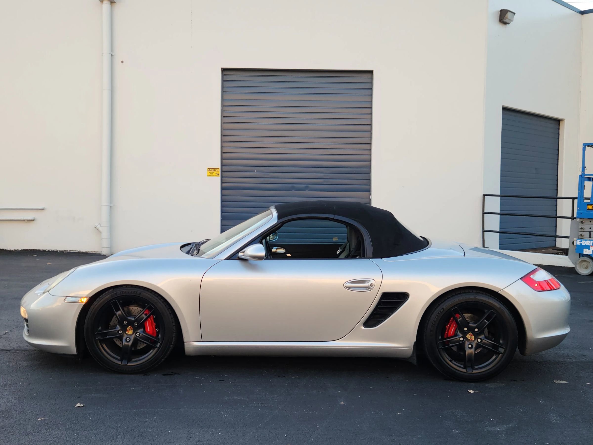 Used 2007 Porsche Boxster S image 2