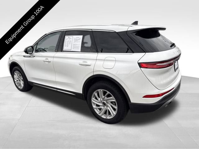 Certified 2023 Lincoln Corsair FWD image 4