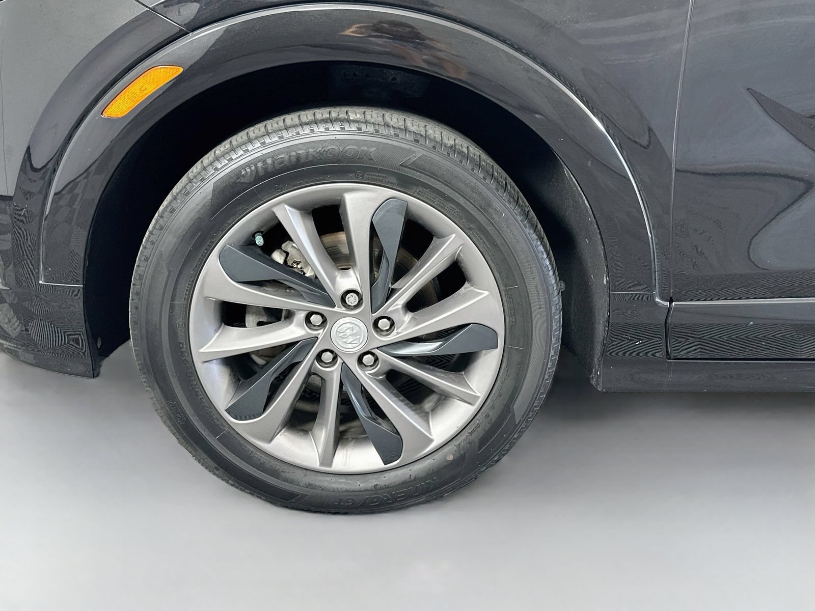 Used 2021 Buick Encore GX Preferred w/ Sport Touring Package FWD image 29