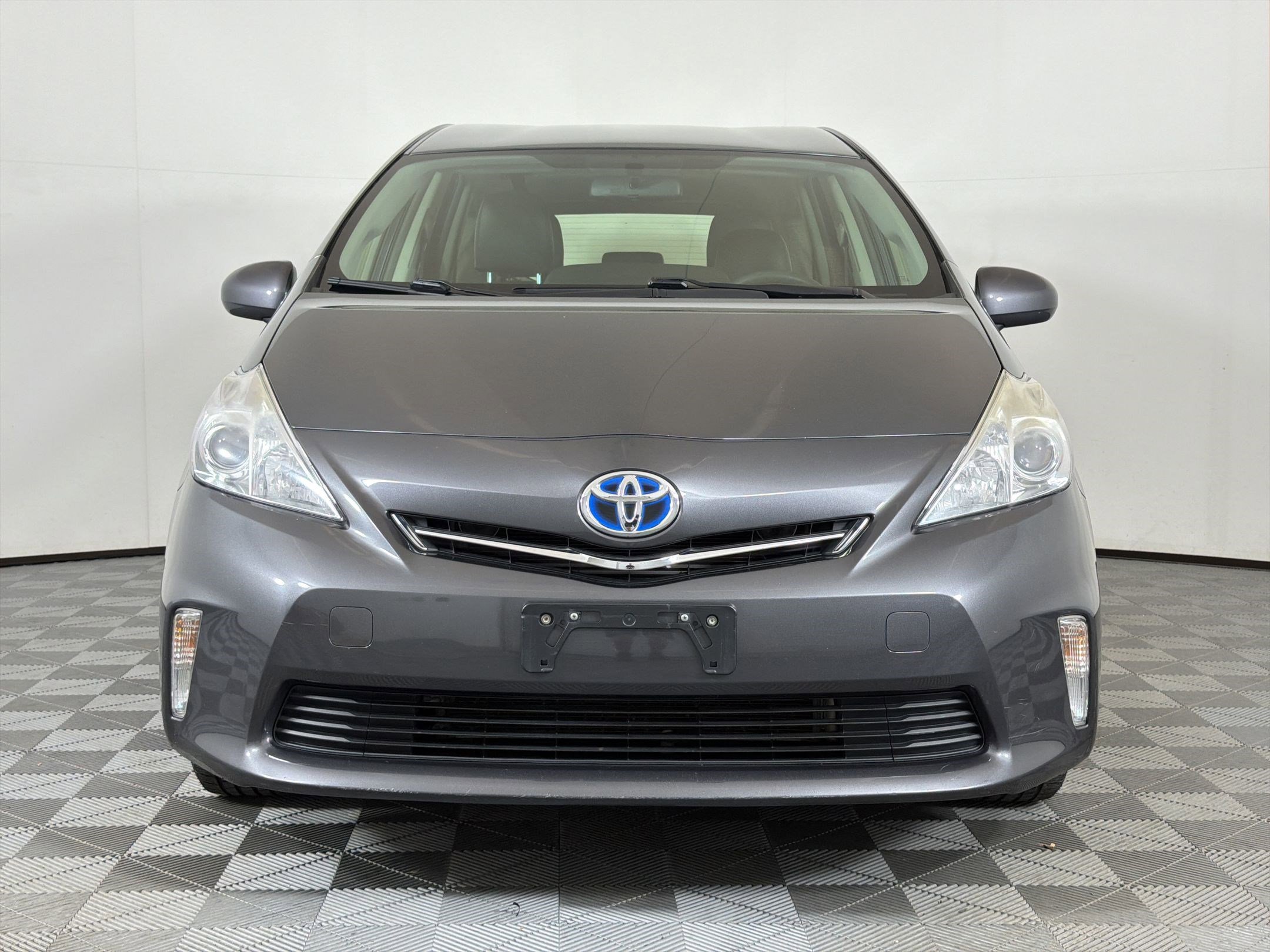 Used 2012 Toyota Prius V Three FWD image 6