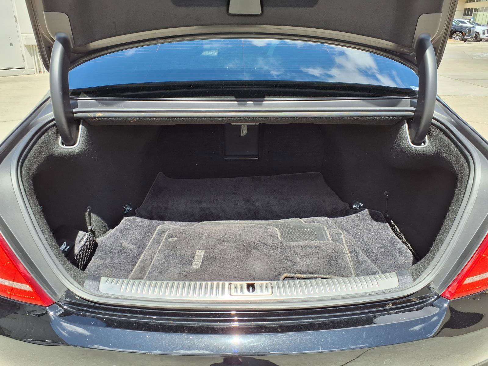 Used 2017 Genesis G90 5.0 Ultimate image 15