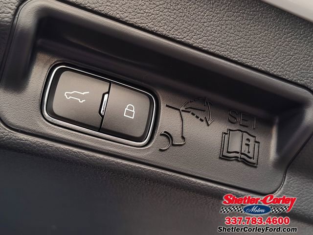 Used 2026 Ford Explorer Platinum w/ LUX Leather Package image 9