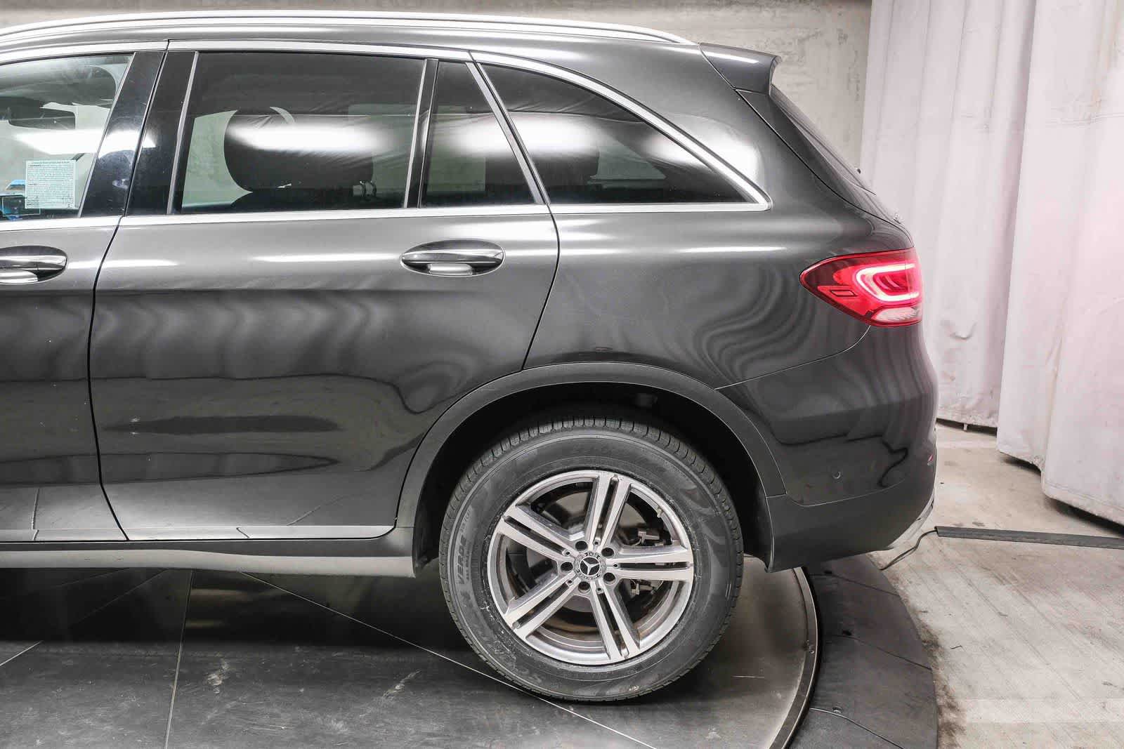 Certified 2022 Mercedes-Benz GLC 300 image 8