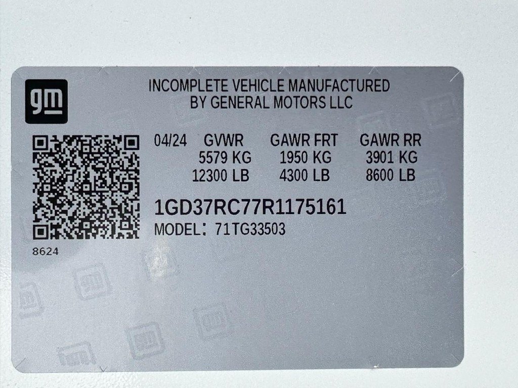 New 2024 GMC Savana 3500 w/ Power Convenience Package RWD image 16