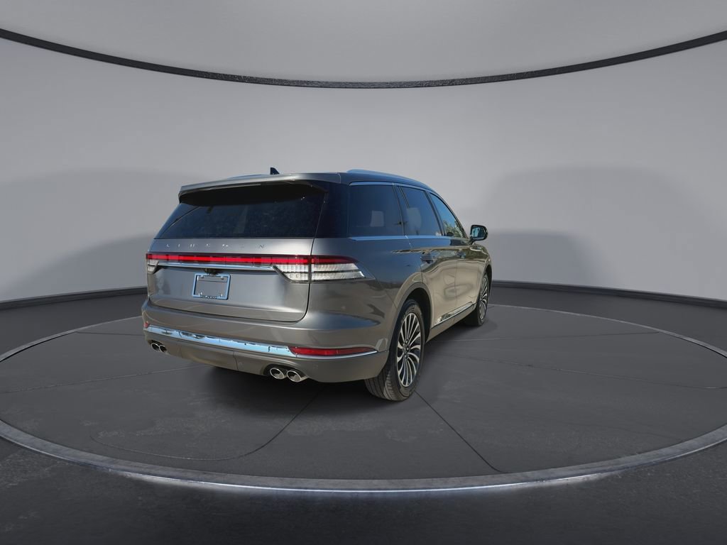 Used 2023 Lincoln Aviator Reserve w/ Elements Package Plus image 8