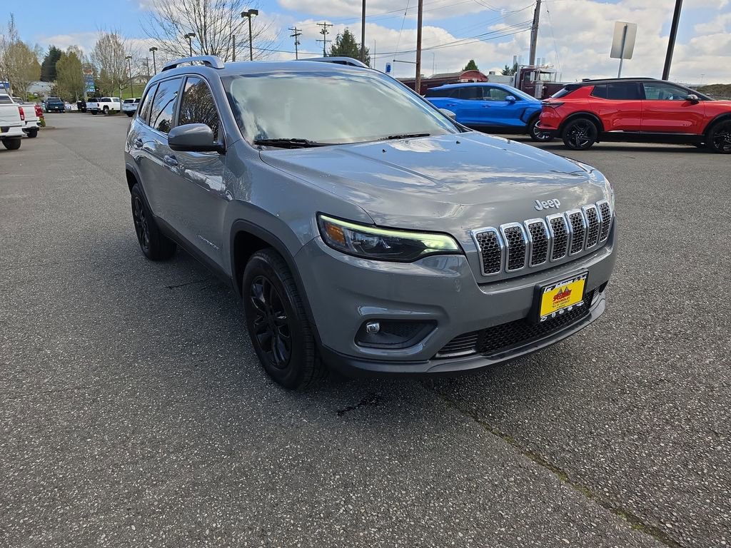 Used 2020 Jeep Cherokee Latitude Plus w/ Cold Weather Group image 8