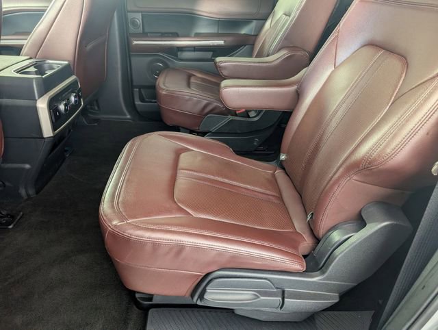 Used 2023 Ford Expedition Max Limited image 30
