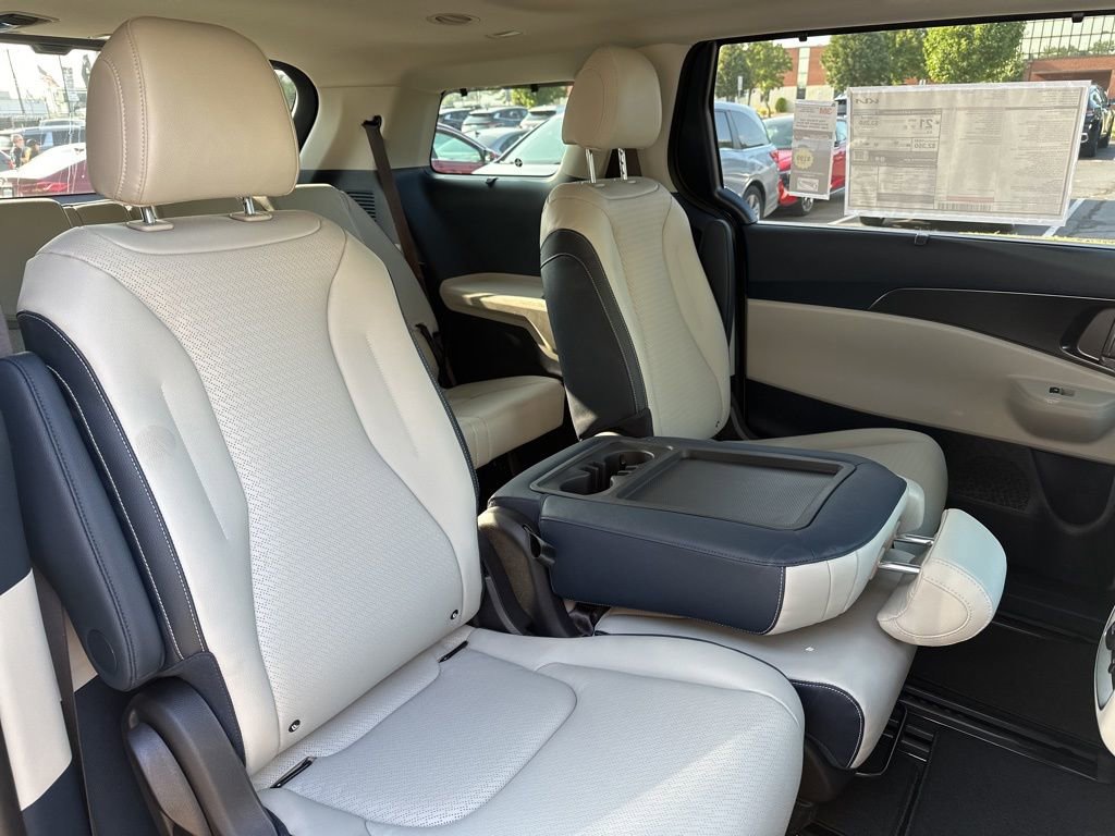 New 2026 Kia Carnival SX Prestige image 18