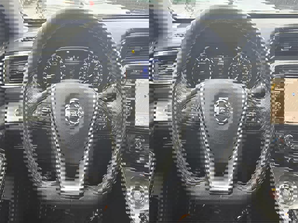 Used 2023 Nissan Maxima SV w/ Floor Mat Group image 12