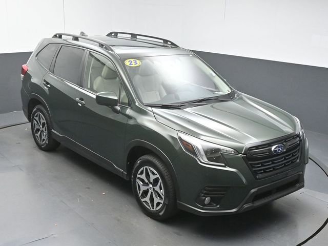 Used 2023 Subaru Forester Premium image 43