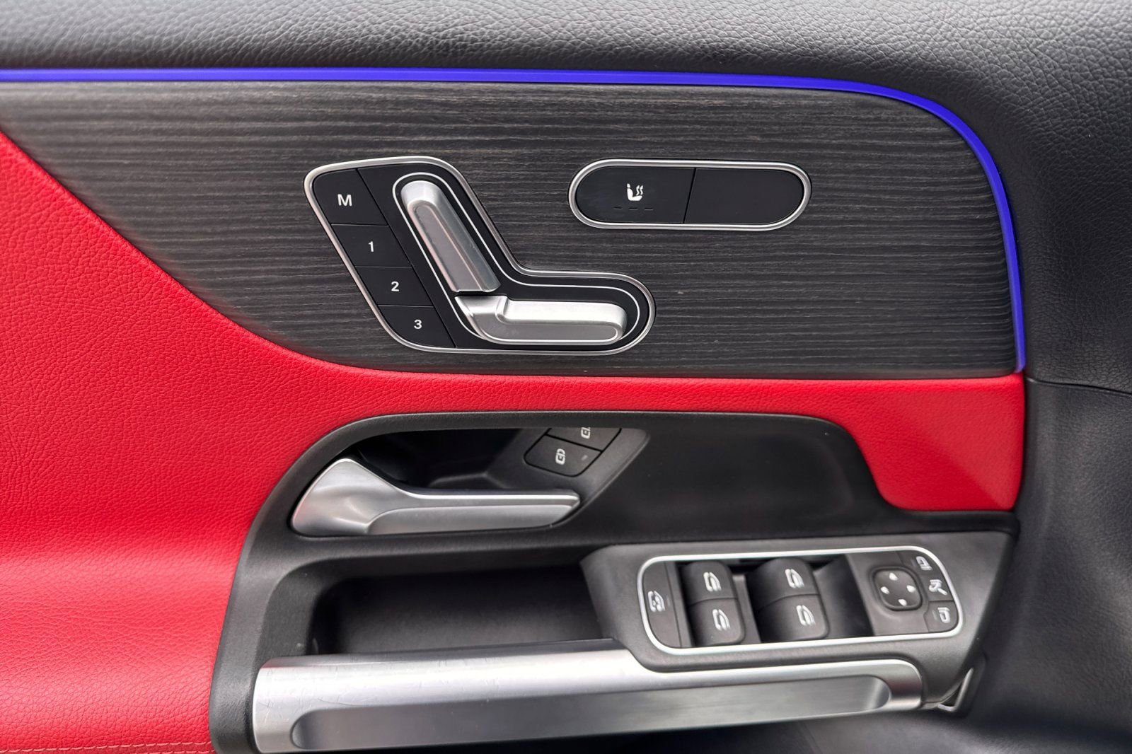 Certified 2022 Mercedes-Benz GLB 35 AMG GLB 35 AMG image 27