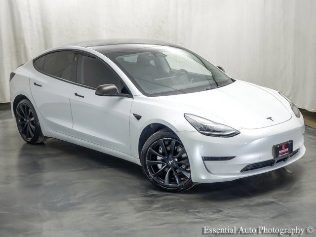 Used 2019 Tesla Model 3 Standard Range Plus image 5