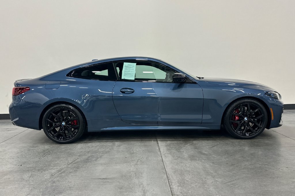 Used 2026 BMW M440i Coupe w/ Parking Assistance Package RWD image 3